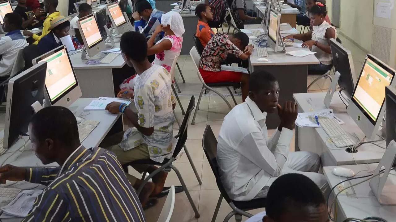 Nigerian students checking federal universities in Nigeria and their official admission portals